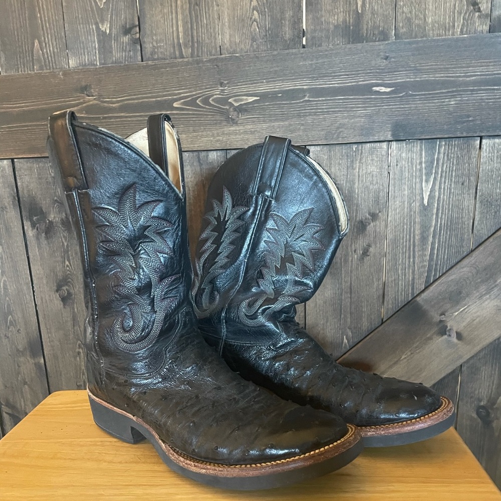 Used Men’s Justin Black Full Quill Teckno Crepe Boots Size 10B